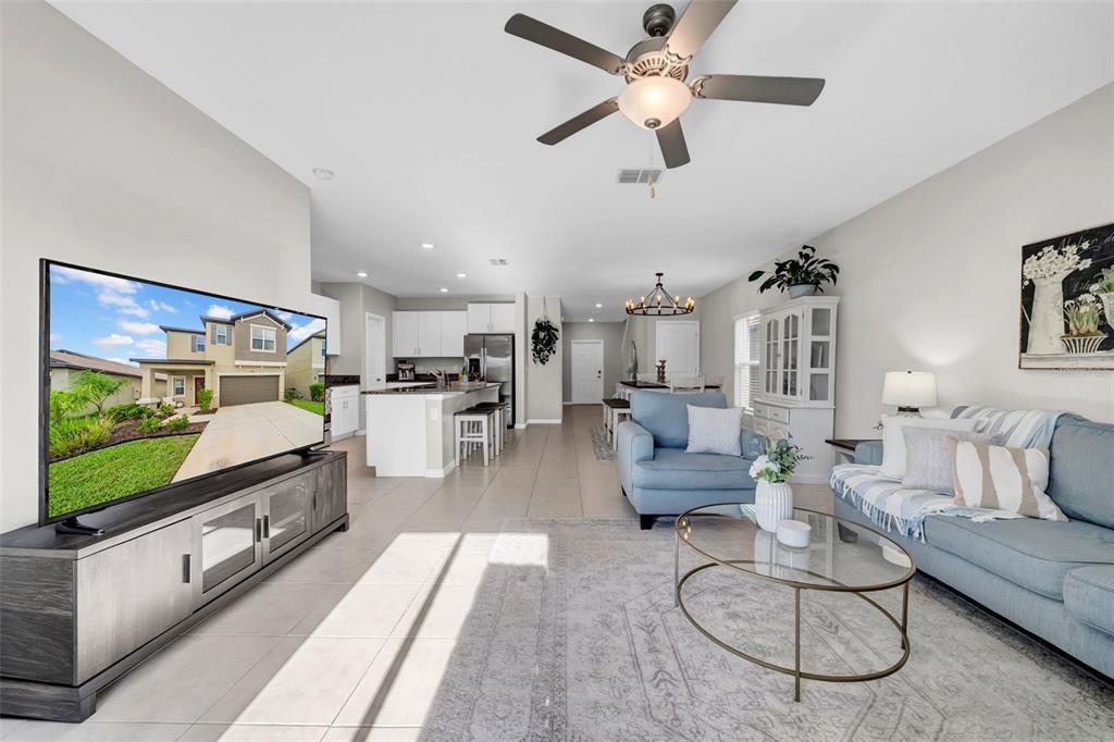 31440 Barrel Wave Way Wesley Chapel, FL 33545 - Photo 14 of 73