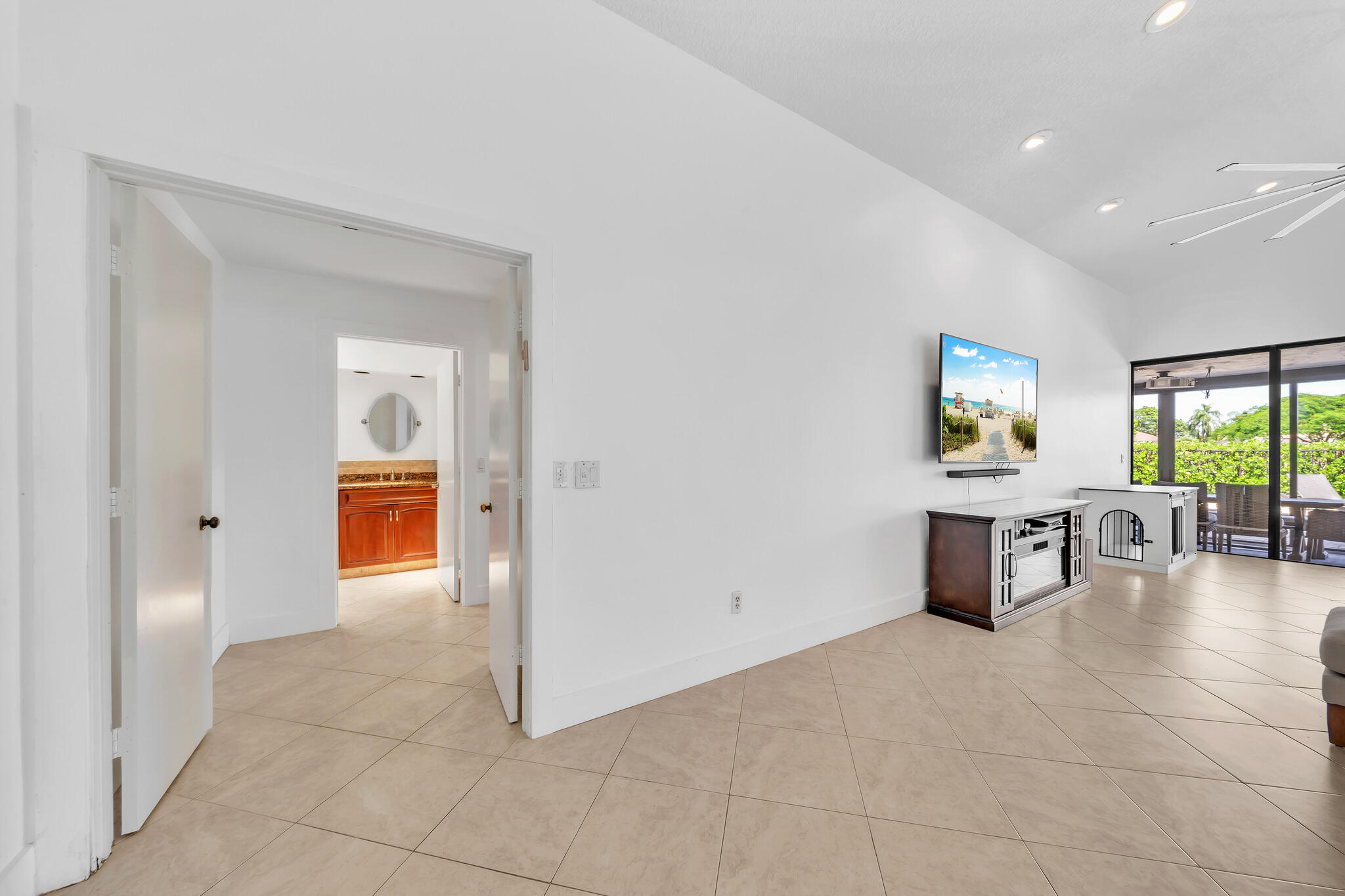 10255 Sunset Bend Drive Boca Raton, FL 33428 - Photo 20 of 88 14 Primary Bedroom (1)