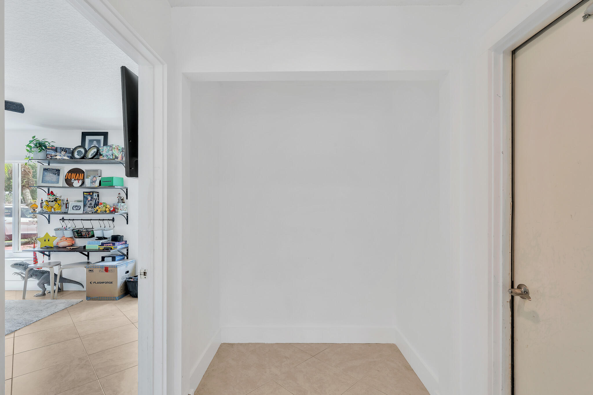 10255 Sunset Bend Drive Boca Raton, FL 33428 - Photo 44 of 88 27 Guest Bedroom B (1)