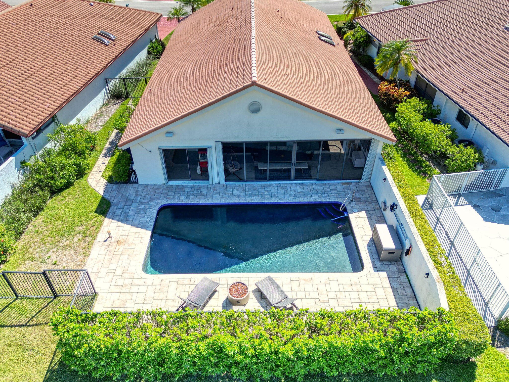 10255 Sunset Bend Drive Boca Raton, FL 33428 - Photo 62 of 88 16 pool (5)