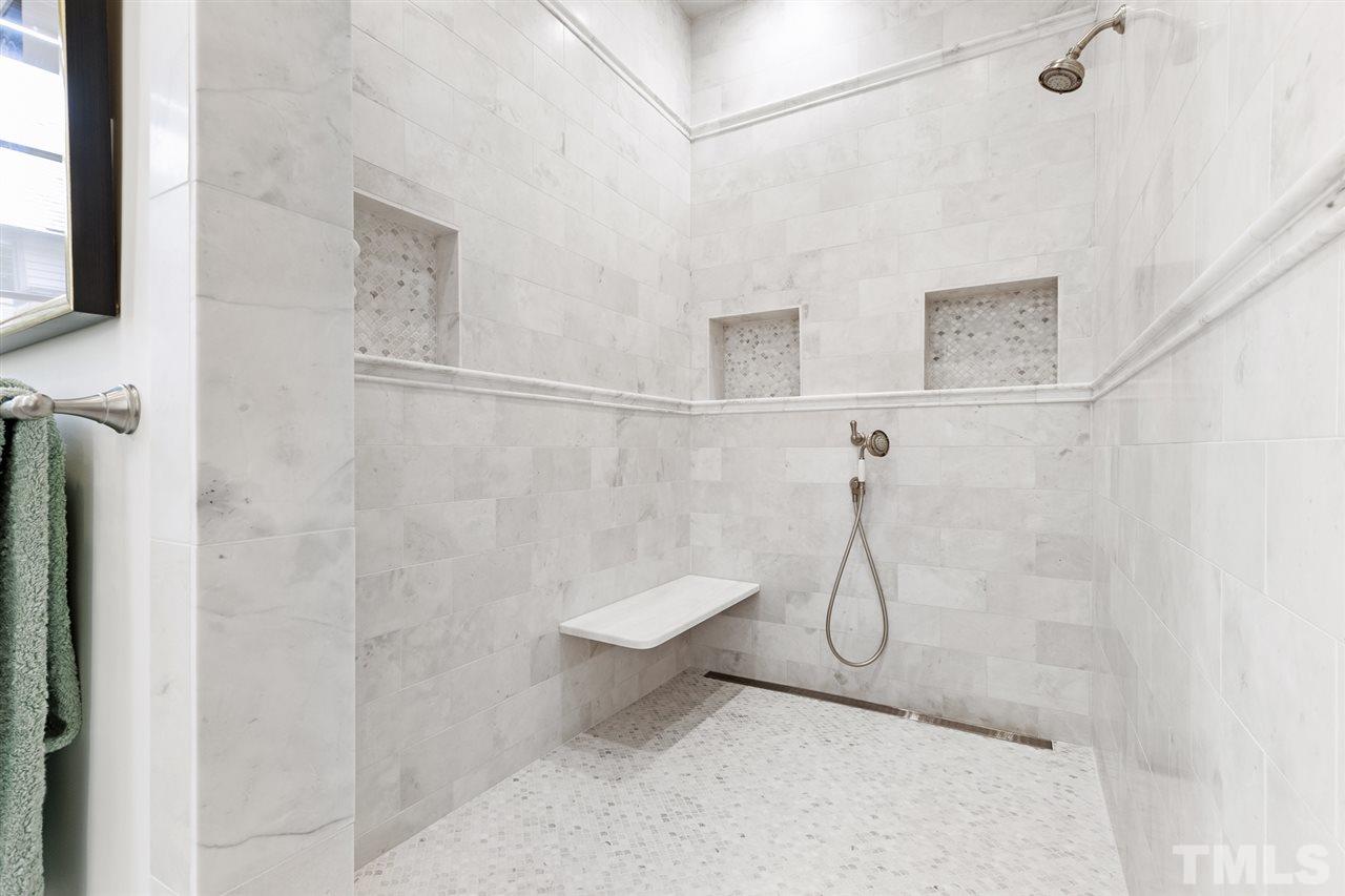 483 Rosemont Drive Durham, NC 27713 - Photo 13 of 88