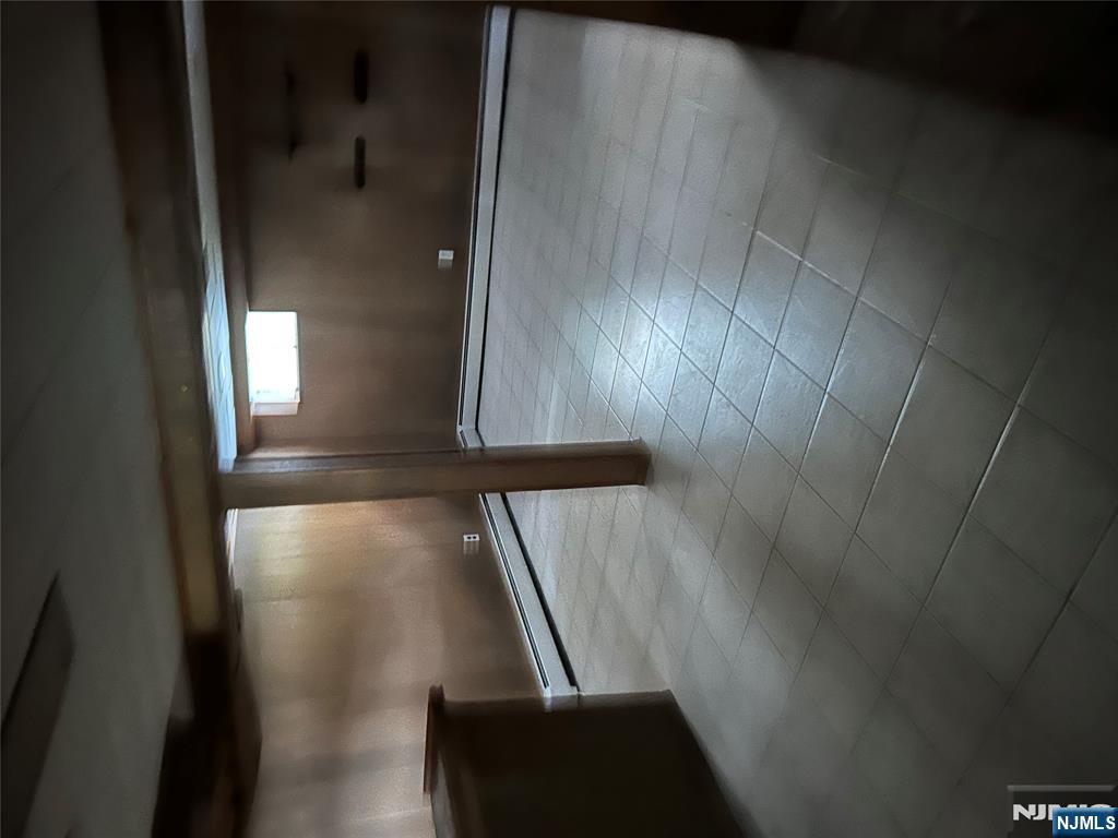 743 Newcomb Road Ridgewood, NJ 07450 - Photo 14 of 16 a view of an empty room