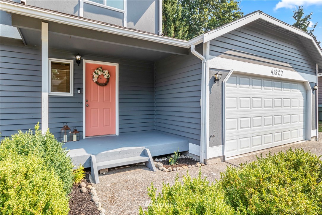 4827 150th Place Southwest Edmonds, WA 98026 - Photo 2 of 40 Gallery Image 2
