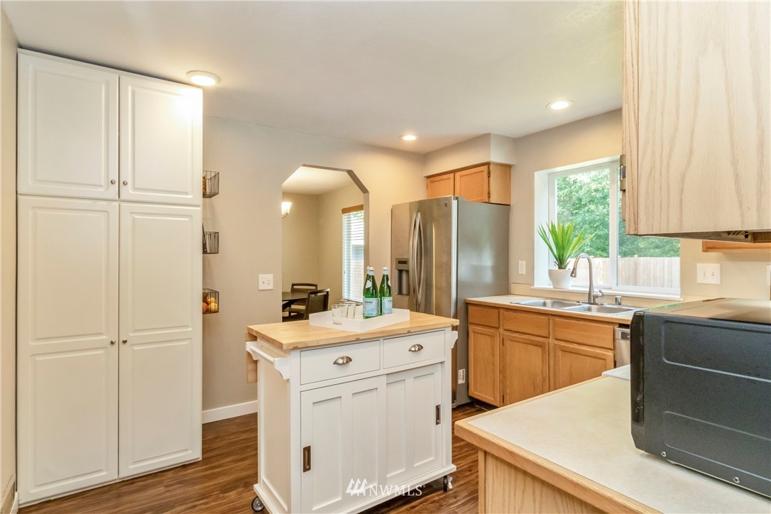 4827 150th Place Southwest Edmonds, WA 98026 - Photo 16 of 40 Gallery Image 16
