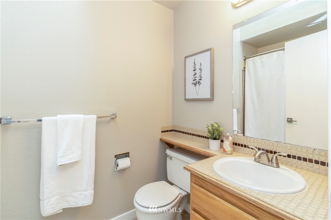 4827 150th Place Southwest Edmonds, WA 98026 - Photo 22 of 40 Gallery Image 22