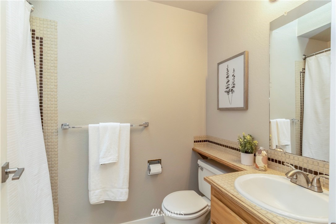 4827 150th Place Southwest Edmonds, WA 98026 - Photo 23 of 40 Gallery Image 23