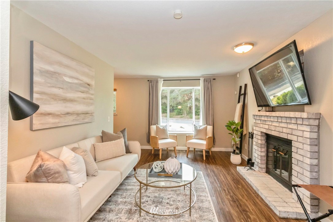 4827 150th Place Southwest Edmonds, WA 98026 - Photo 8 of 40 Gallery Image 8