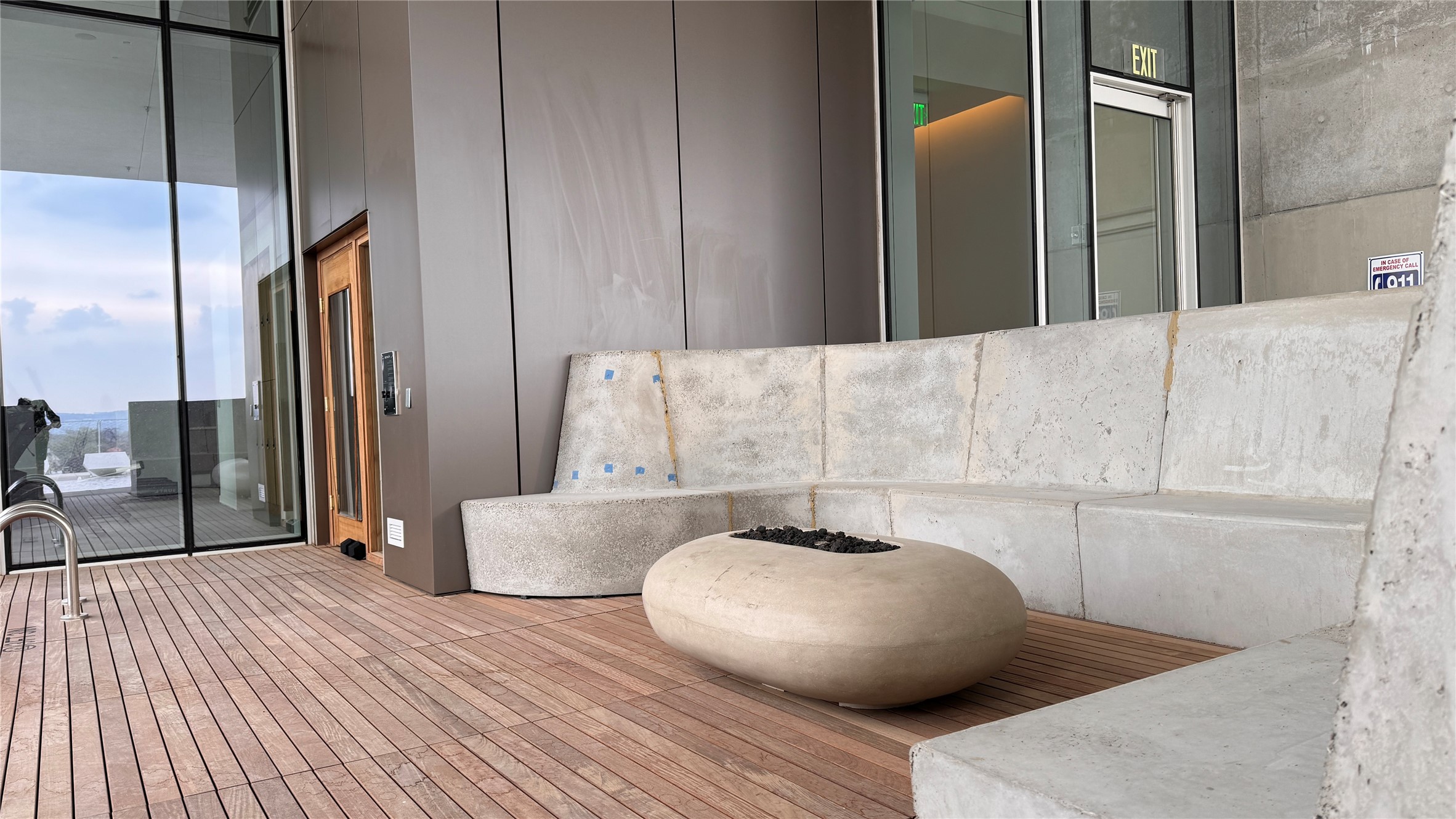 313 West 17th Street, Unit 1502 Austin, TX 78701 - Photo 20 of 27 Entrance to the Sauna