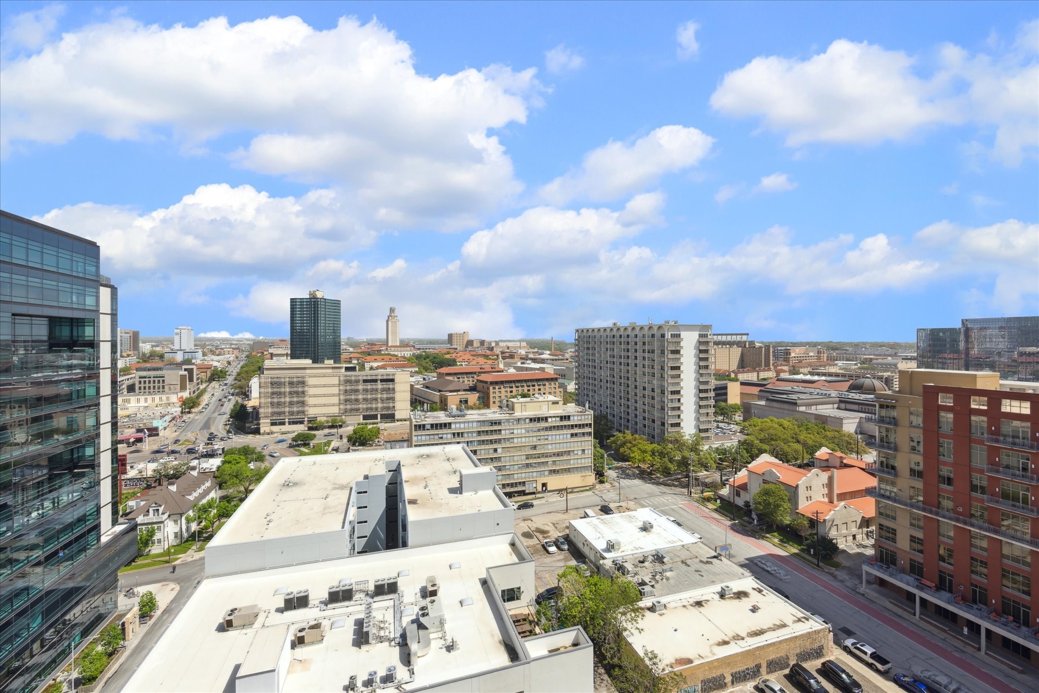 313 West 17th Street, Unit 1502 Austin, TX 78701 - Photo 26 of 27