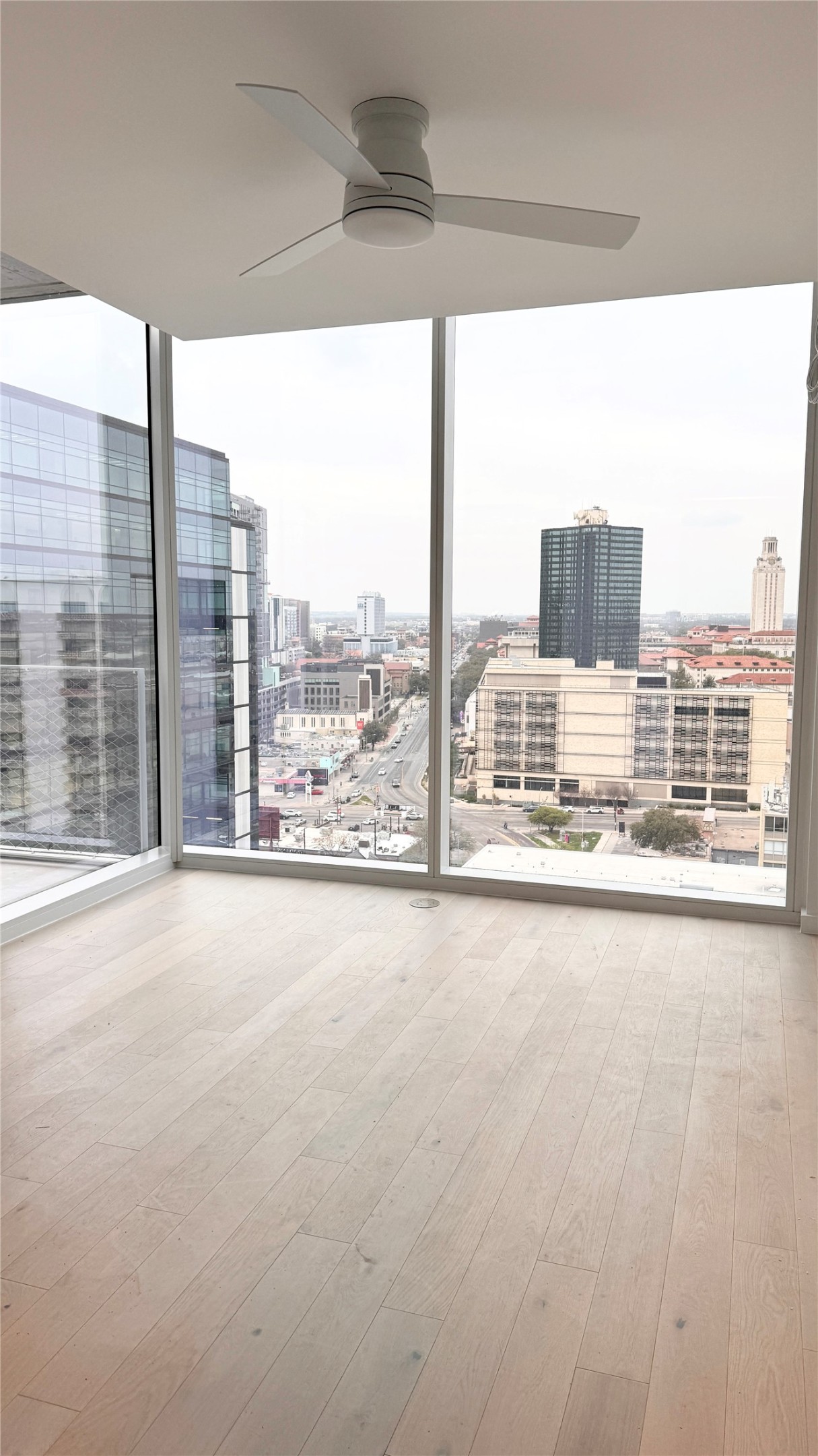 313 West 17th Street, Unit 1502 Austin, TX 78701 - Photo 10 of 27