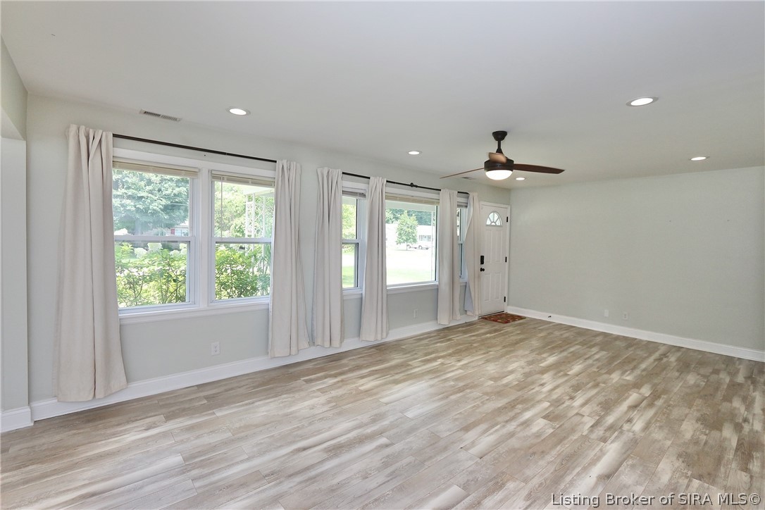 10309 Rancho Drive Louisville, KY 40272 - Photo 7 of 27