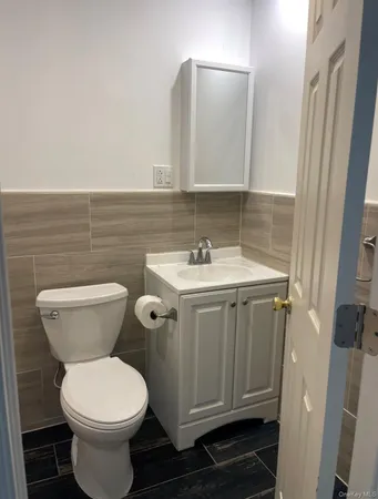 $3,700 | 75 A Muncy Avenue, West Babylon, NY 11704