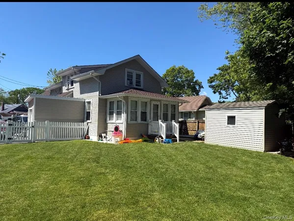$3,700 | 75 A Muncy Avenue, West Babylon, NY 11704