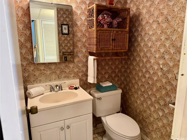 $4,800 | 2440 Kūhiō Avenue, Unit 2103, Honolulu, HI 96815