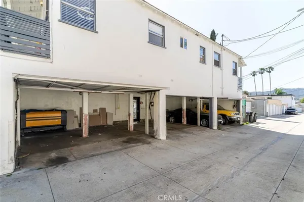$2,250 | 1051 Western Avenue, Unit C, Glendale, CA 91201