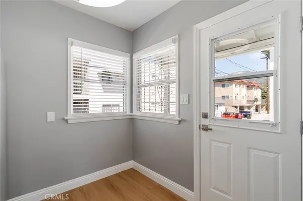 $2,250 | 1051 Western Avenue, Unit C, Glendale, CA 91201