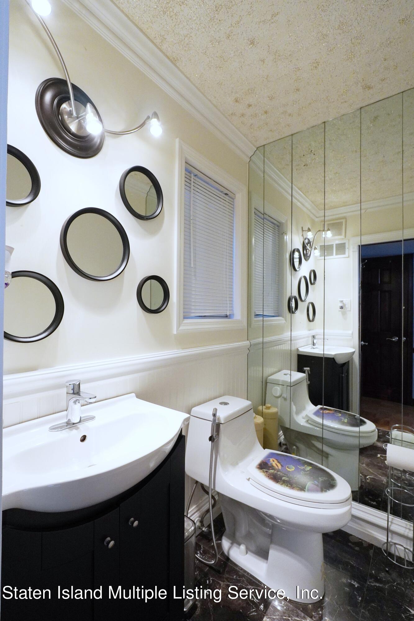 95 Goller Place Staten Island, NY 10314 - Photo 21 of 37 goller bath