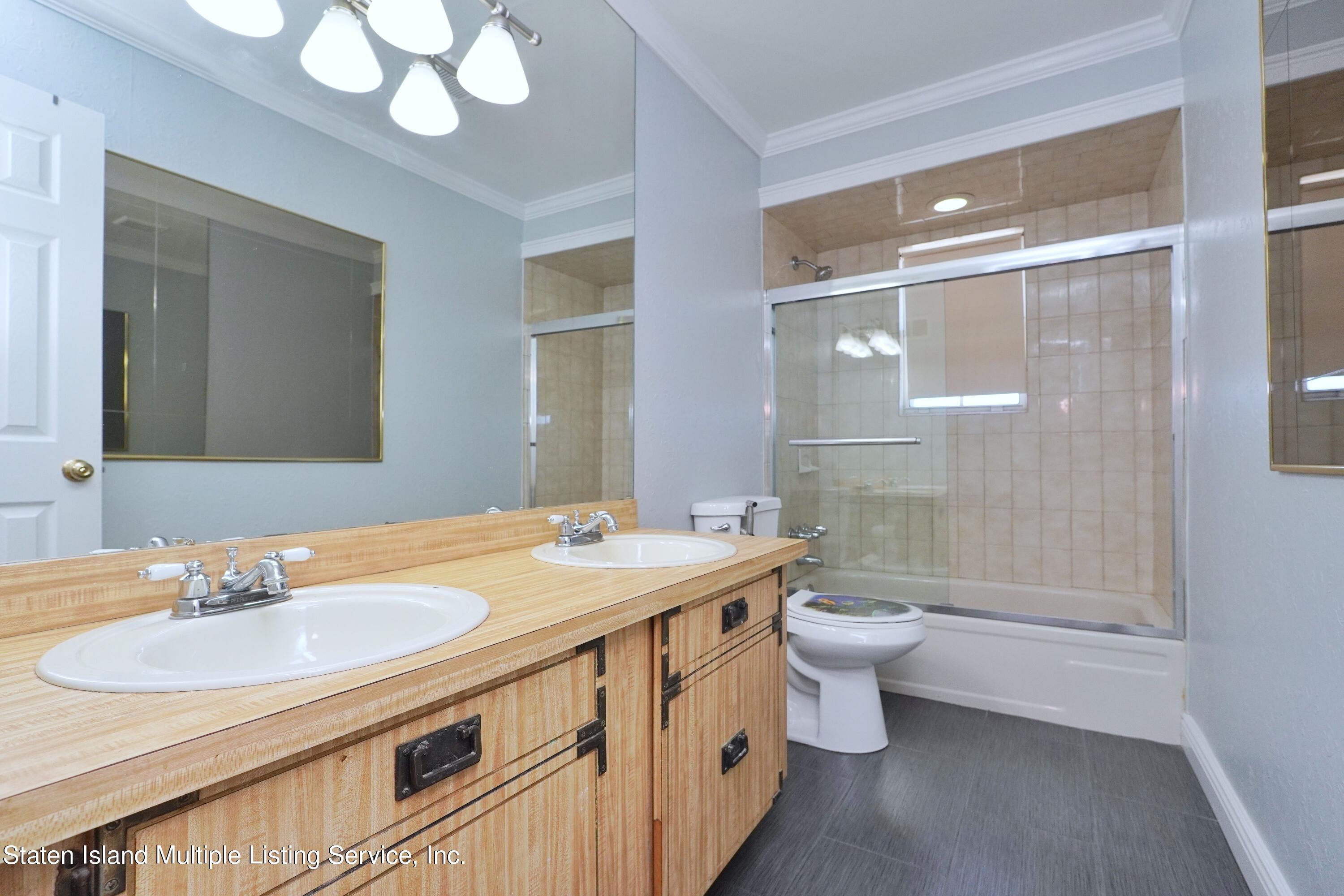 95 Goller Place Staten Island, NY 10314 - Photo 24 of 37 goller 2nd flr bth