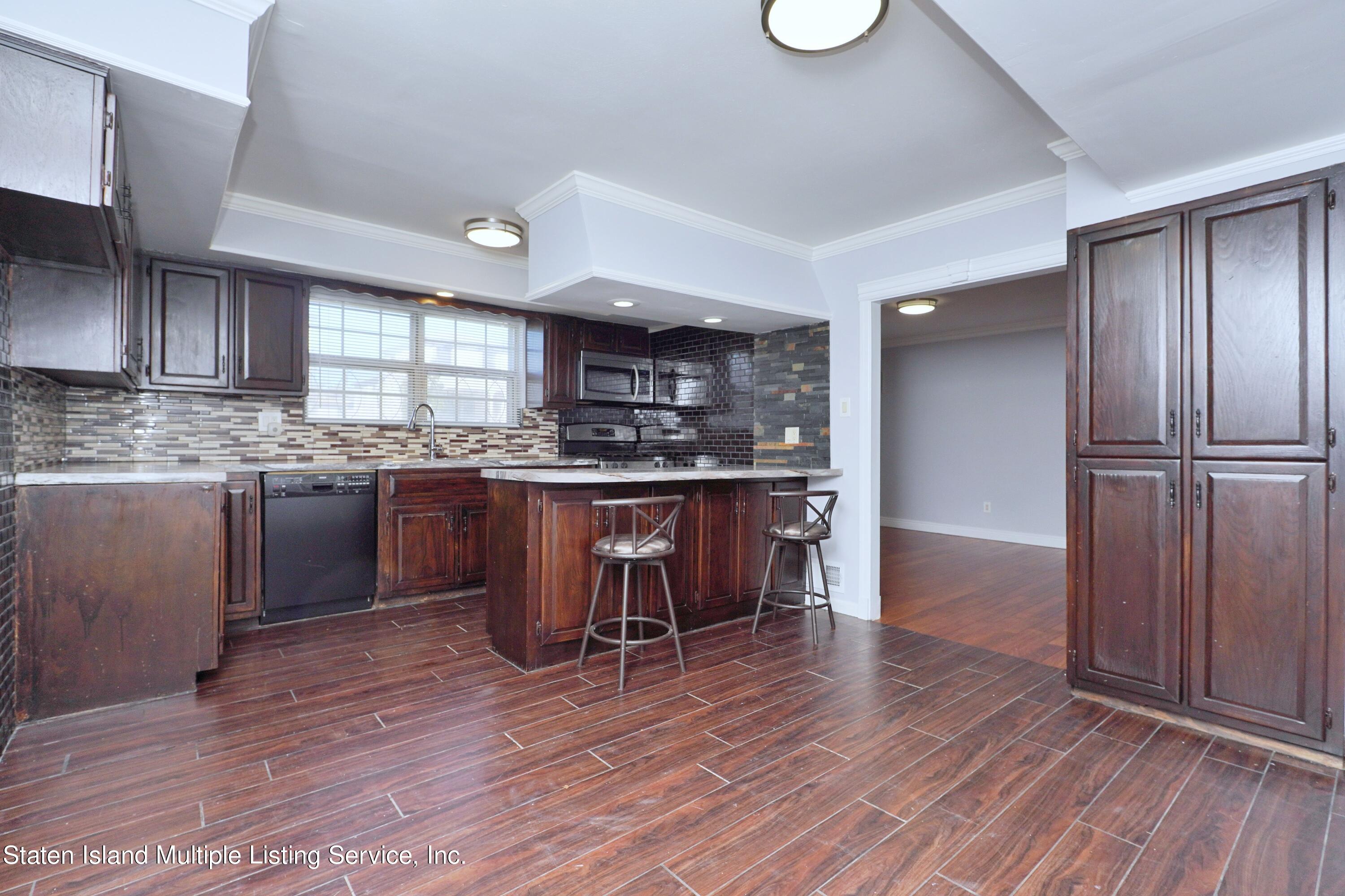 95 Goller Place Staten Island, NY 10314 - Photo 3 of 37 goller 1st flr kit