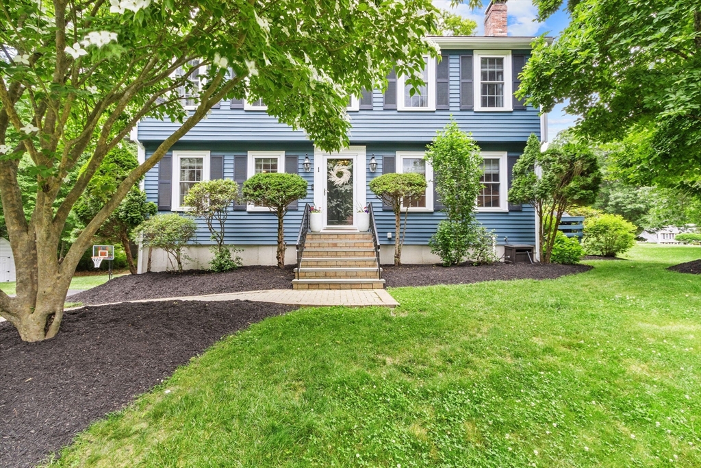 1 Castle Road Medway, MA 02053 - Photo 2 of 37