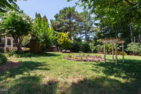 $1,025,000 | 3420 Petticoat Lane, Fuquay-Varina, NC 27526