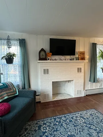 $389,900 | 188 Sawyers Crossing Road, Swanzey, NH 03446