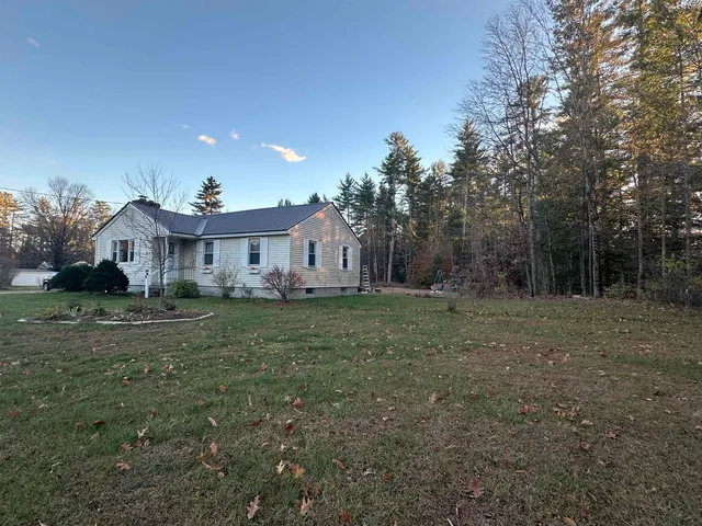 $389,900 | 188 Sawyers Crossing Road, Swanzey, NH 03446