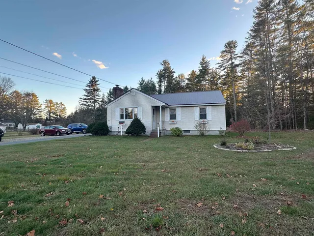 $389,900 | 188 Sawyers Crossing Road, Swanzey, NH 03446