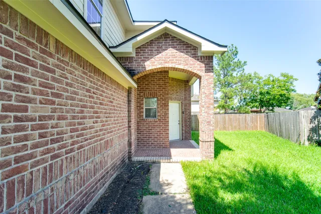 a view of a pathway of the building