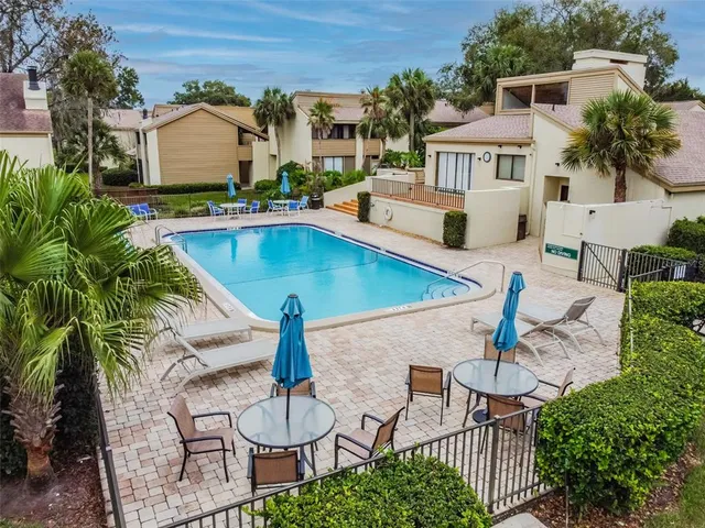 $240,000 | 4114 Pinelake Lane, Unit 202, Tampa, FL 33618