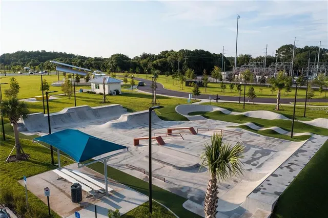 $240,000 | 4114 Pinelake Lane, Unit 202, Tampa, FL 33618