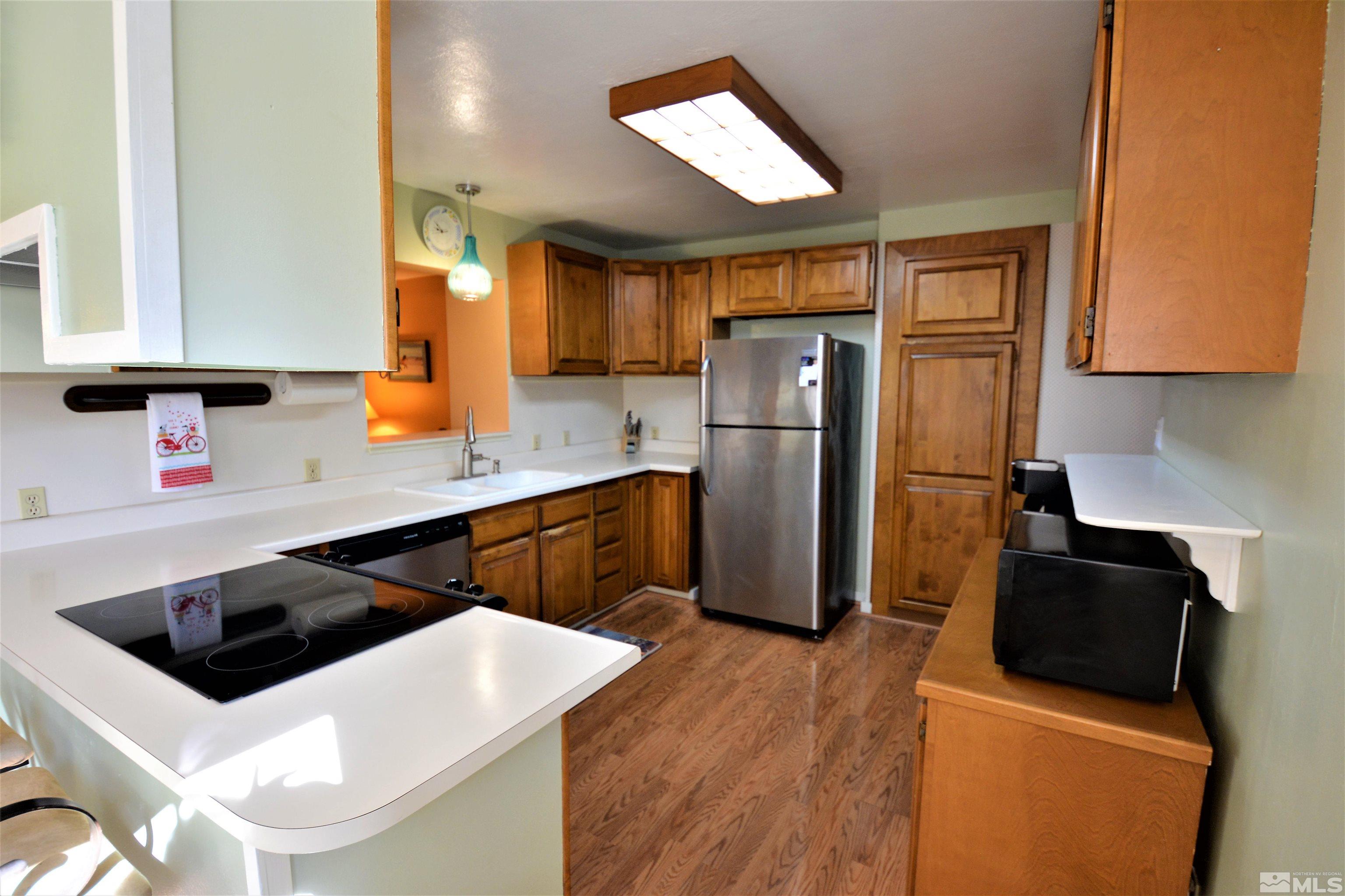 1455 Pass Drive Reno, NV 89509 - Photo 5 of 36 Photo 5