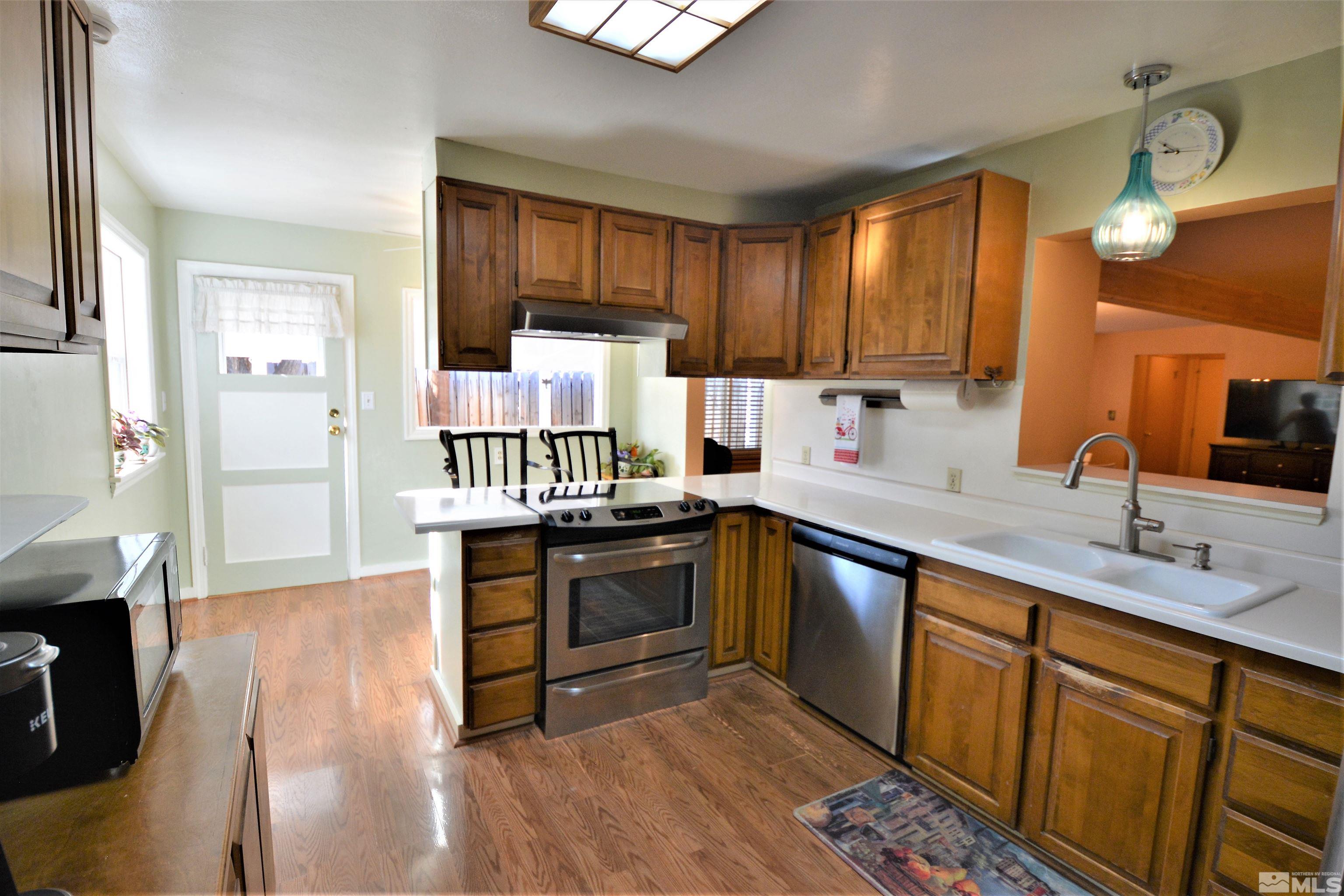 1455 Pass Drive Reno, NV 89509 - Photo 6 of 36 Photo 6