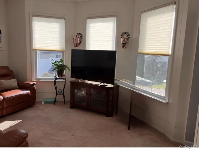 $998,108 | 108 Elizabeth Street, Floral Park, NY 11001