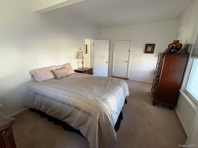 $998,108 | 108 Elizabeth Street, Floral Park, NY 11001