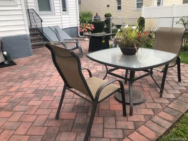 $998,108 | 108 Elizabeth Street, Floral Park, NY 11001