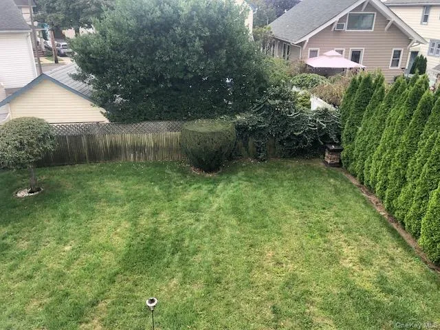 $998,108 | 108 Elizabeth Street, Floral Park, NY 11001