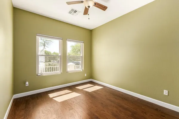 $2,650 | 1134 East Pedro Road, Phoenix, AZ 85042