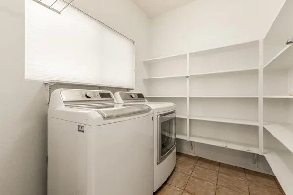 $2,750 | 1134 East Pedro Road, Phoenix, AZ 85042
