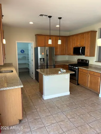 $2,750 | 1134 East Pedro Road, Phoenix, AZ 85042