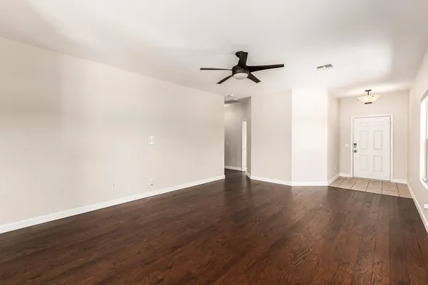 $2,650 | 1134 East Pedro Road, Phoenix, AZ 85042