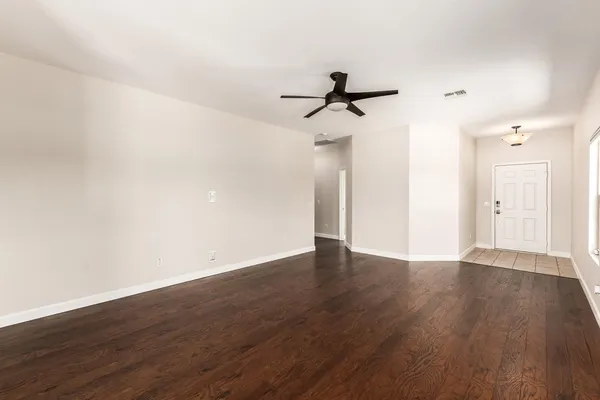 $2,750 | 1134 East Pedro Road, Phoenix, AZ 85042