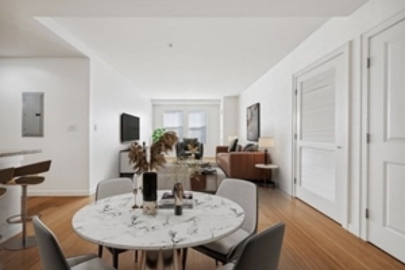 16 Miner Street, Unit 403 Boston, MA 02215 - Photo 3 of 25