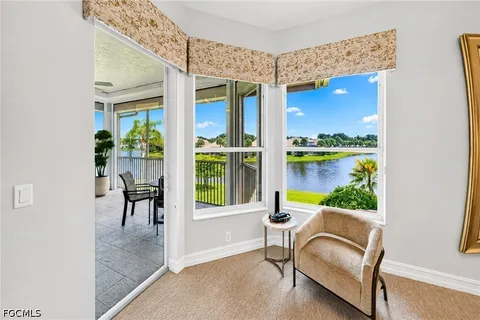 $999,900 | 1855 Les Chateaux Boulevard, Unit 5201, Naples, FL 34109