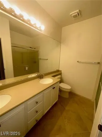 $2,090 | 1720 Pacific Castle Place, Las Vegas, NV 89144