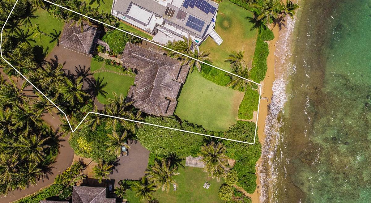 5070 Kukuna Road Kilauea, HI 96754 - Photo 29 of 30 a view of a swimming pool