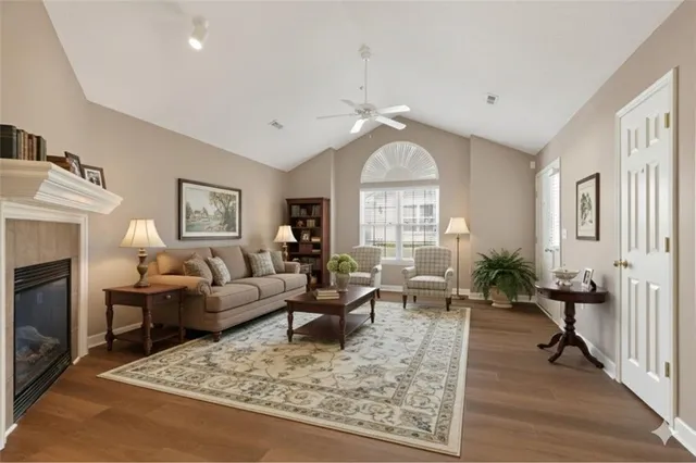 $339,900 | 23136 West 71st Terrace, Shawnee, KS 66227