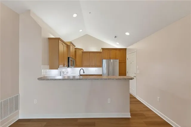 $339,900 | 23136 West 71st Terrace, Shawnee, KS 66227