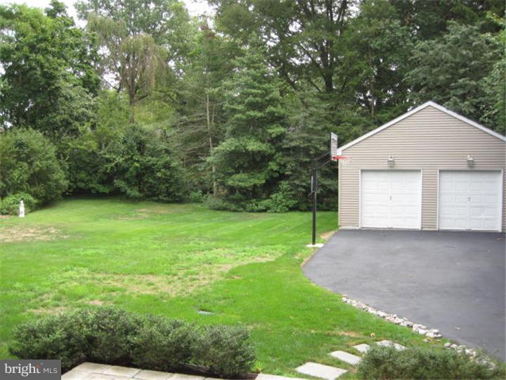 555 Chews Landing Road Haddonfield, NJ 08033 - Photo 12 of 12 Gallery Image 12