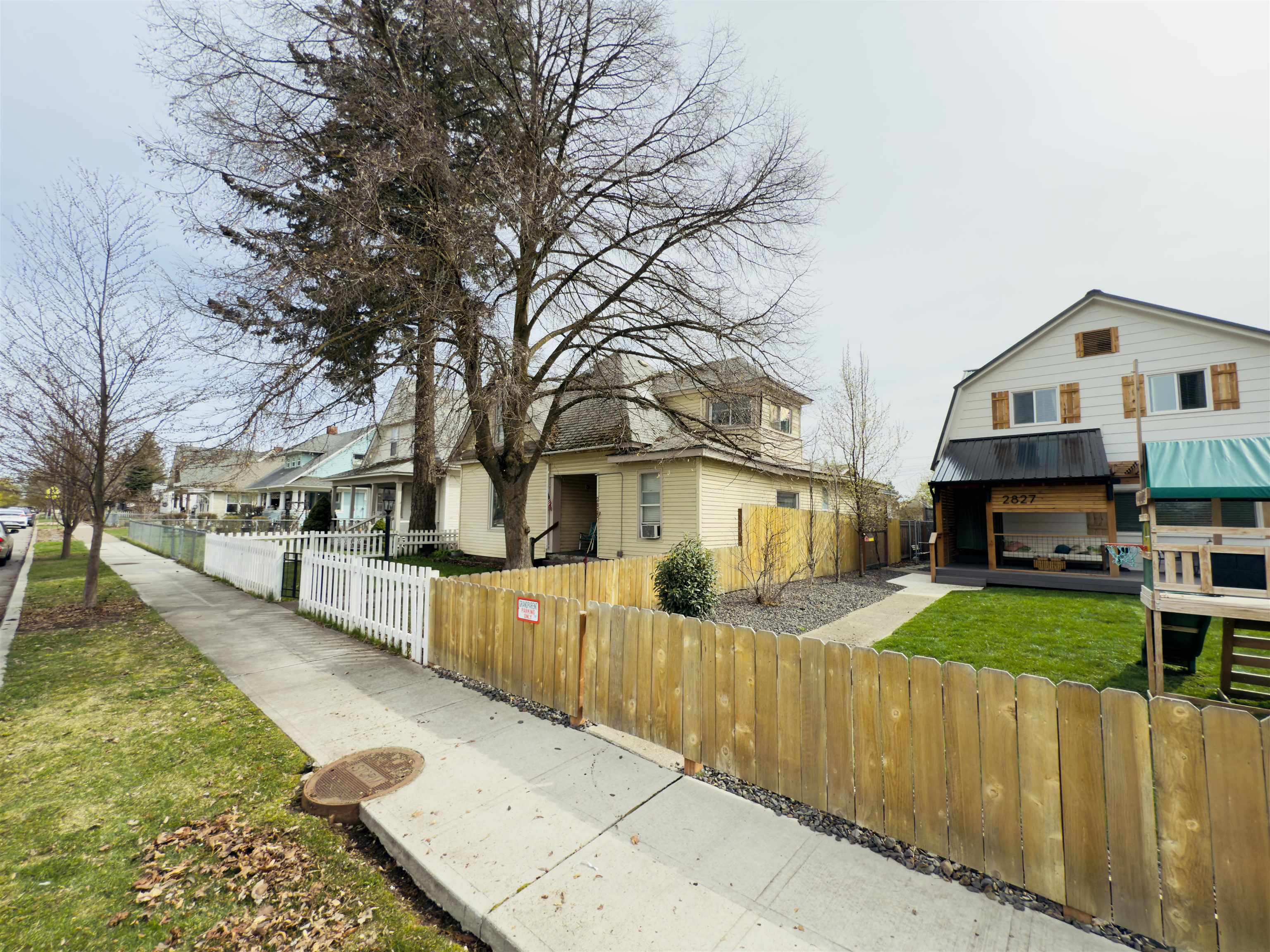 2823 West Sharp Avenue Spokane, WA 99201 - Photo 3 of 22